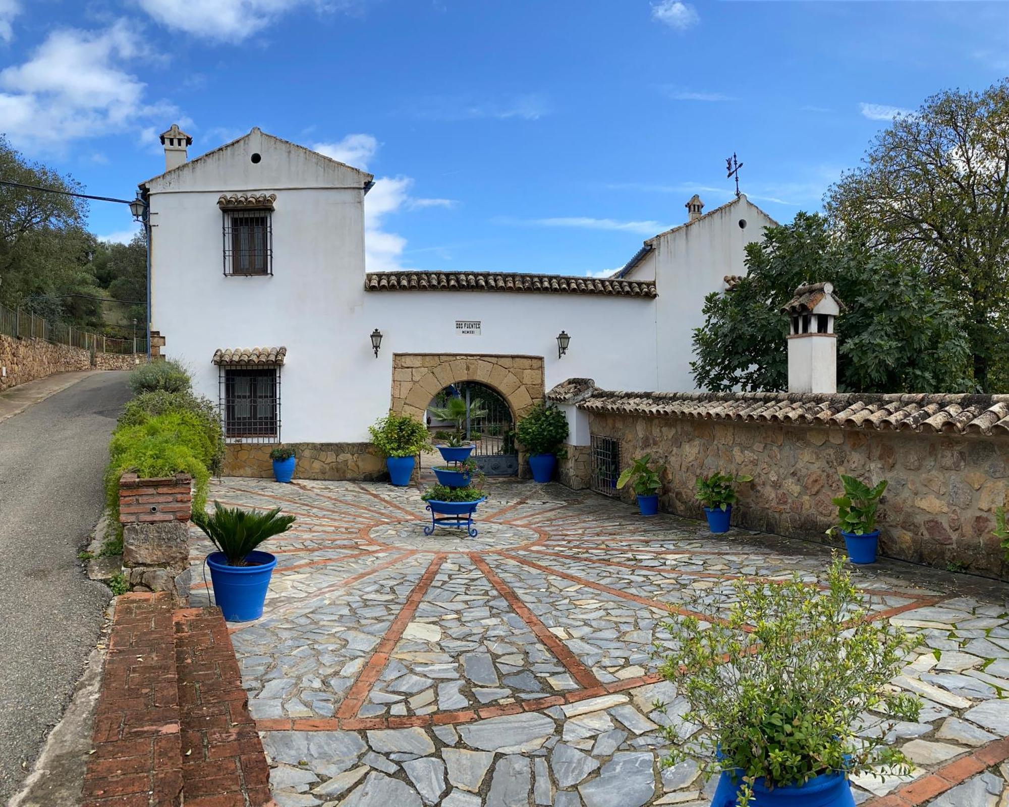 Apartamentos Turisticos Rurales Dos Fuentes Cordoba Exterior photo